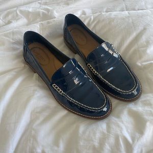 Sperry navy patent leather loafers